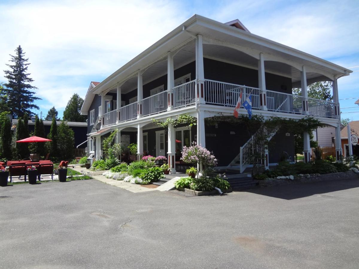 Hotel Saint-Donat Экстерьер фото