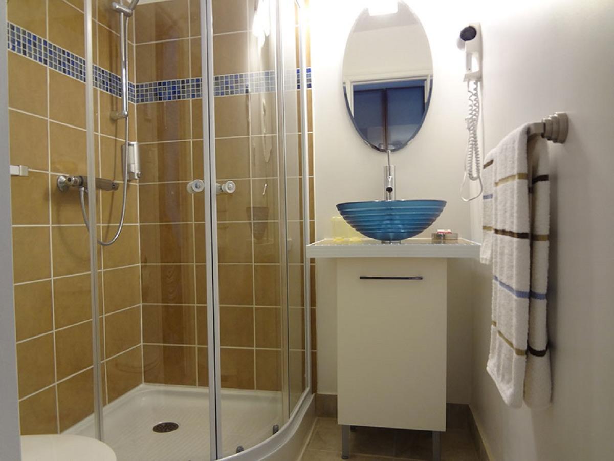 Hotel Saint-Donat Экстерьер фото